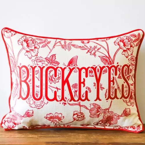 floral pattern on a pillow with 